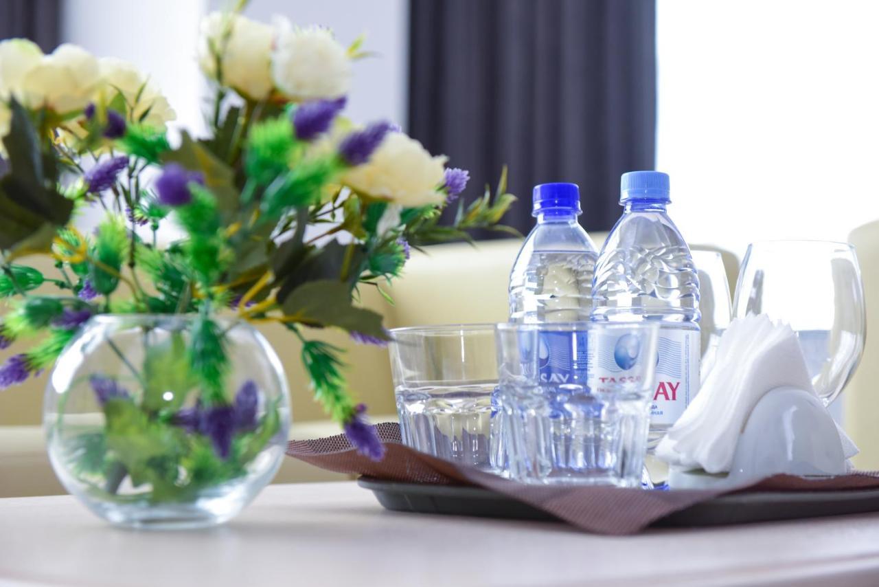 Tanzharyk Hotel Aqtöbe Exteriör bild